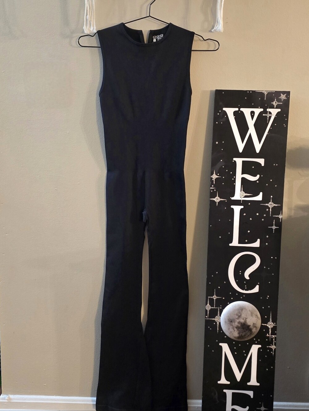 OQQ Black Sleeveless Flare Jumpsuit